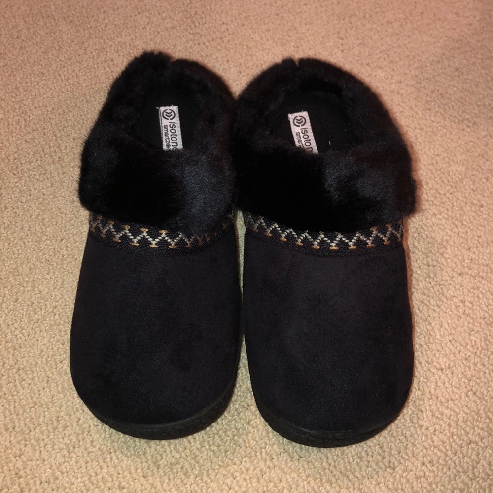 Women’s slippers